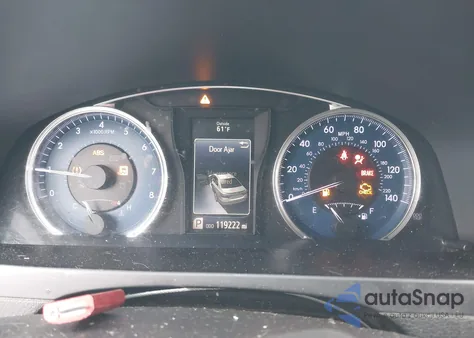 2016 Toyota Camry Le z USA, uszkodzony, nr VIN 4T4BF1FK2GR547930